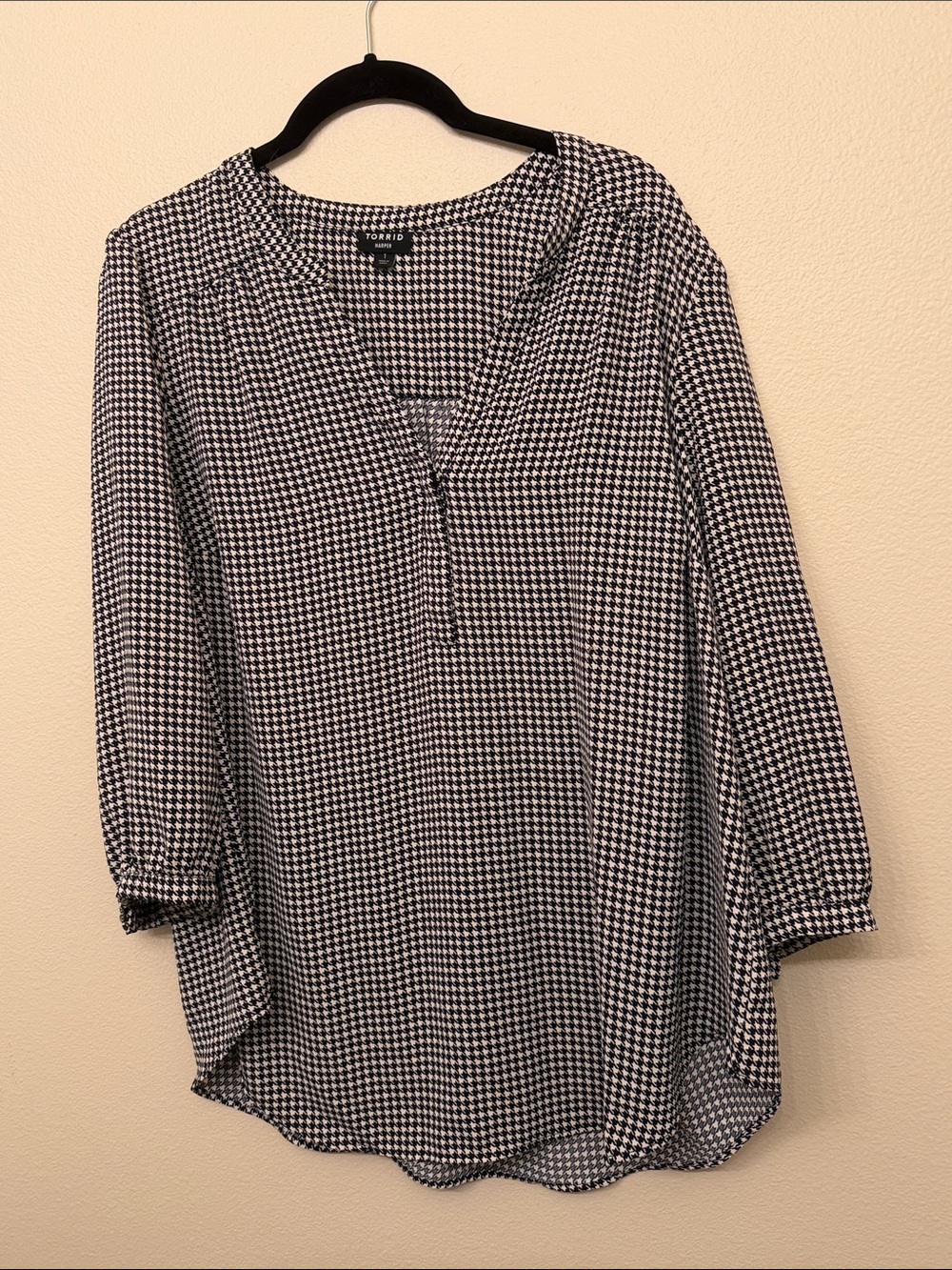 Torrid size 1 Harper blouse